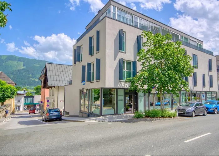 Penthouse Ari - By Alpen アパート *