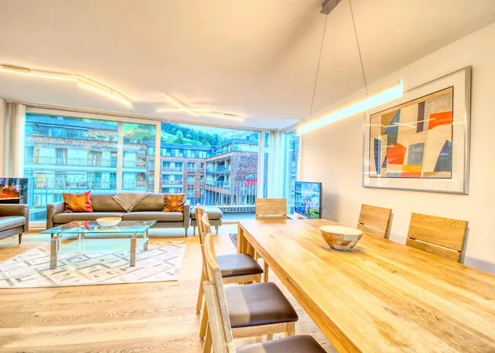 Penthouse Ari - By Alpen アパート ツェル アム ゼー